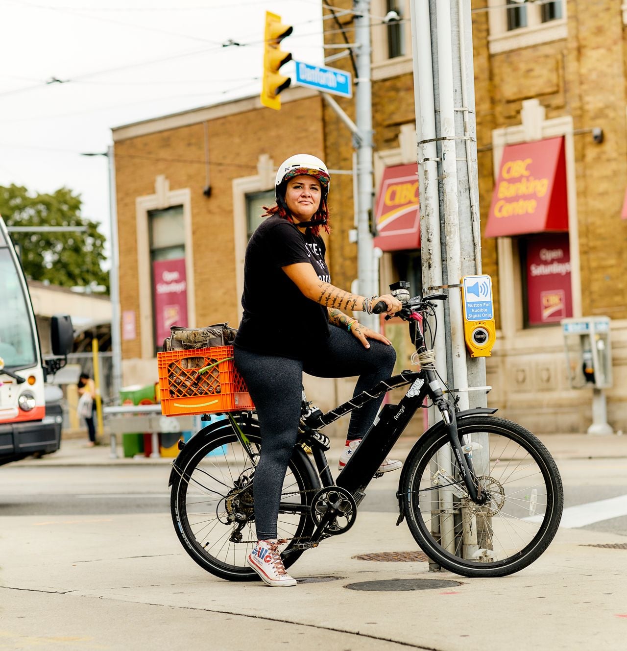 The secret life of food couriers