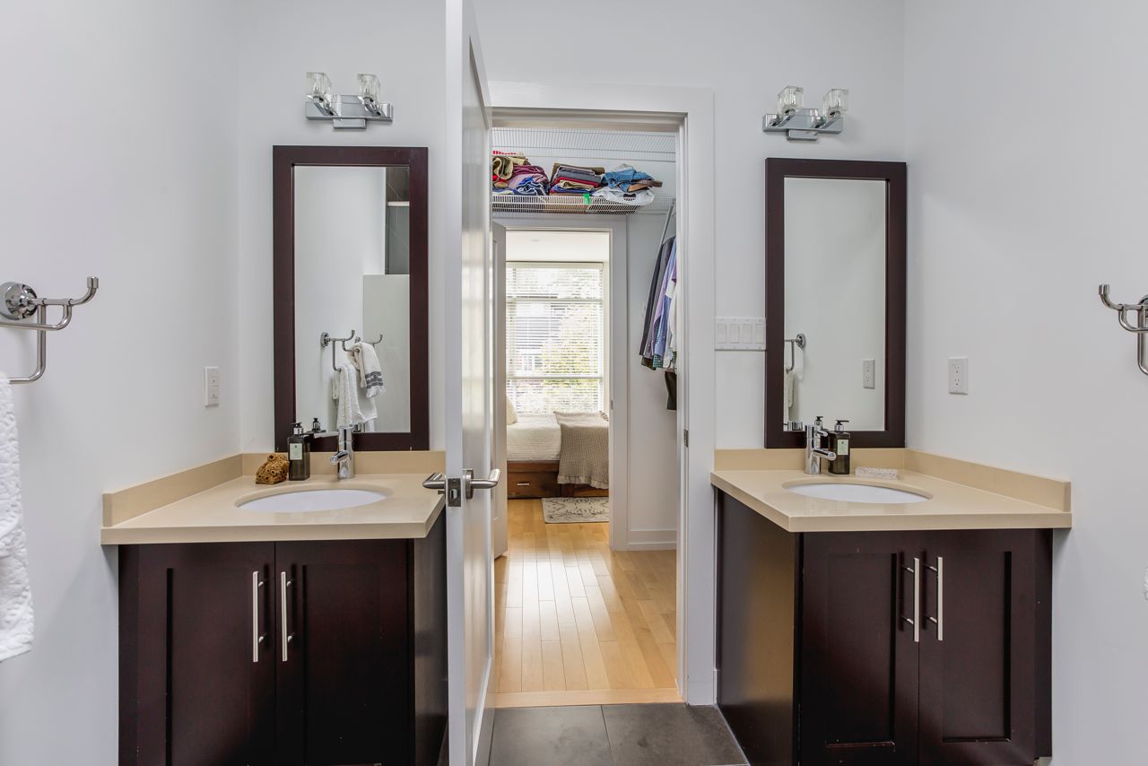 Condo of the Week: $1.25 million for a sun-filled Parkdale townhouse with a private backyard retreat