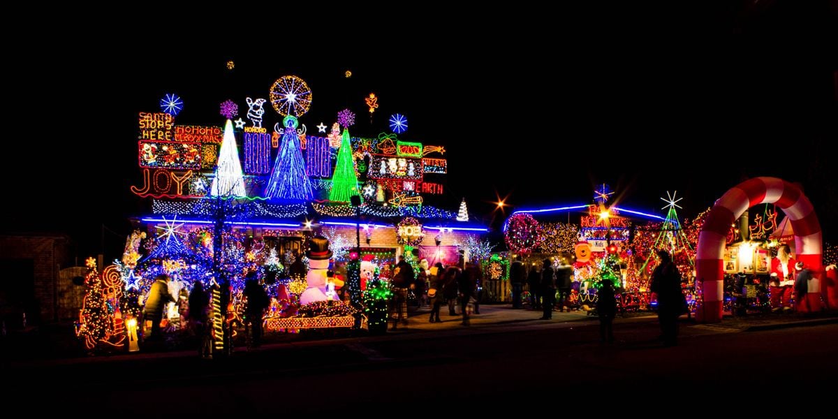 xmas_house.jpg