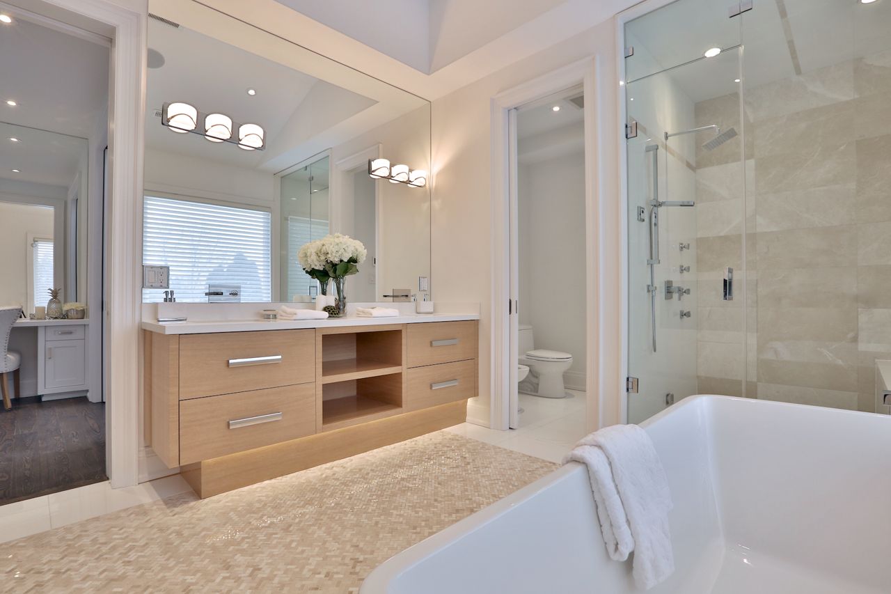 House of the Week: $3 million for a recently built home in North York