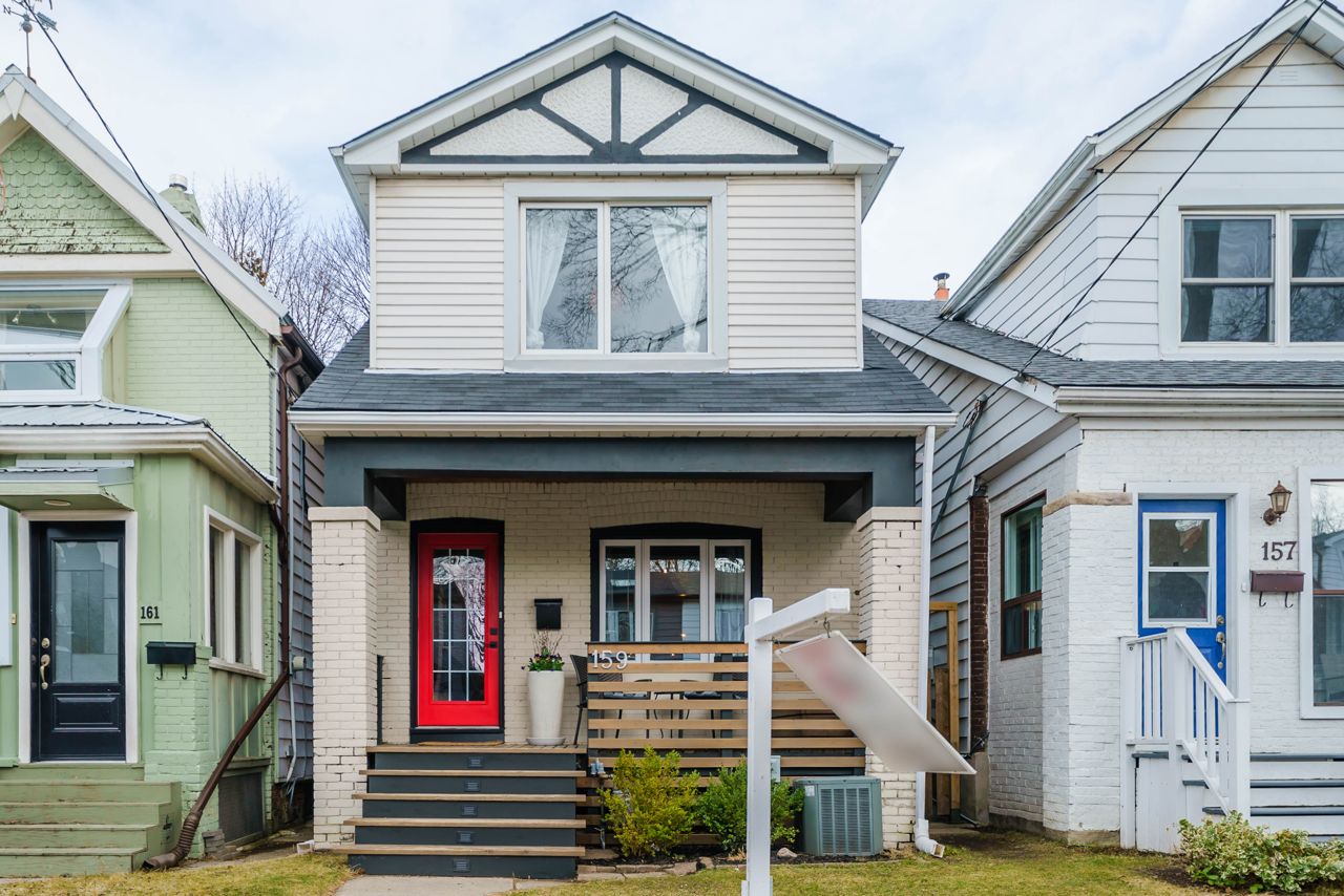 "The sellers included a Covid-19 clause": How an accountant and a non-profit worker bought a house during the pandemic