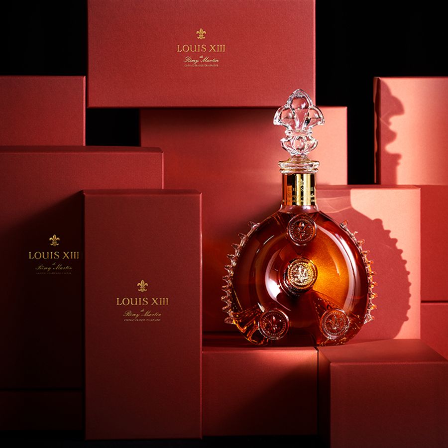 Priceless and timeless: how the luxurious LOUIS XIII cognac is