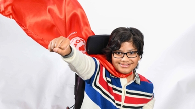 A Toronto hospital is proving that sometimes heroes do wear capes