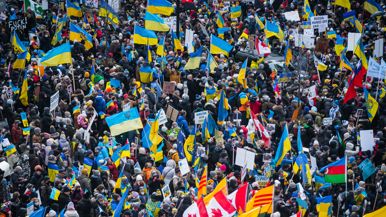 Scenes from Toronto's rallies in support of Ukraine
