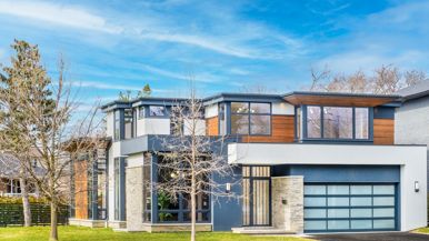 This Etobicoke home with European design just hit the market for $4.7 million. Inside, there's a home theatre and a wine cellar