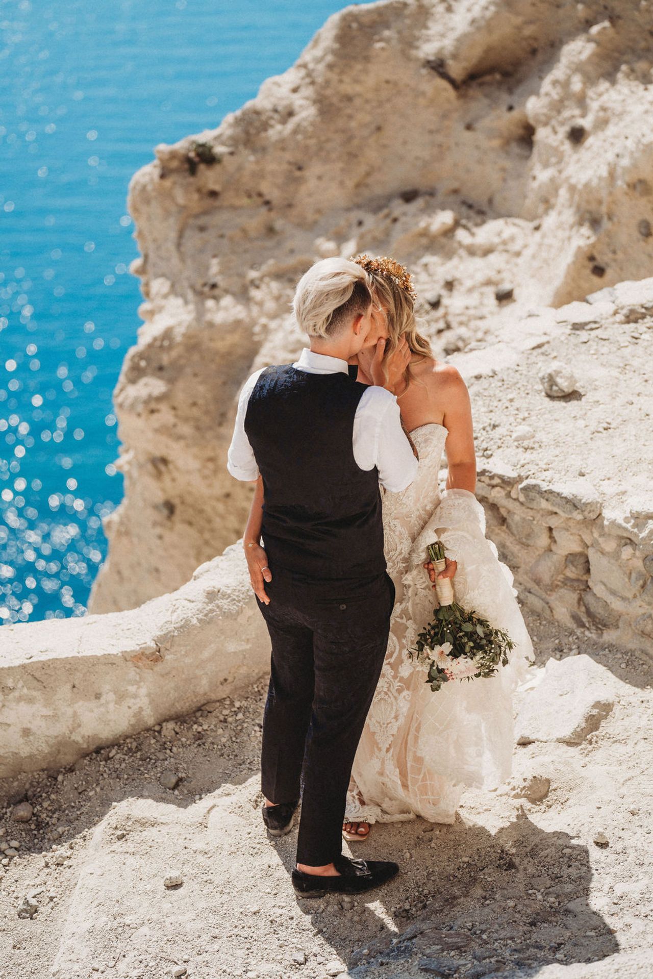 Real Weddings: Inside an intimate destination wedding in Santorini