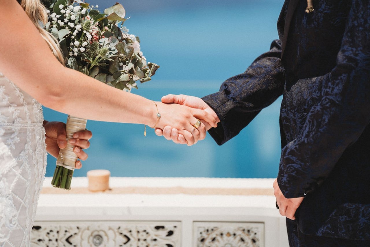 Real Weddings: Inside an intimate destination wedding in Santorini