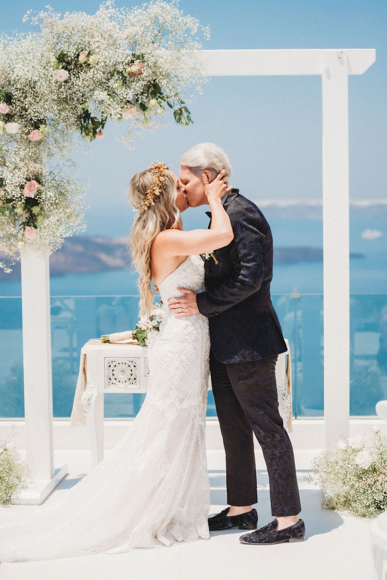 Real Weddings: Inside an intimate destination wedding in Santorini