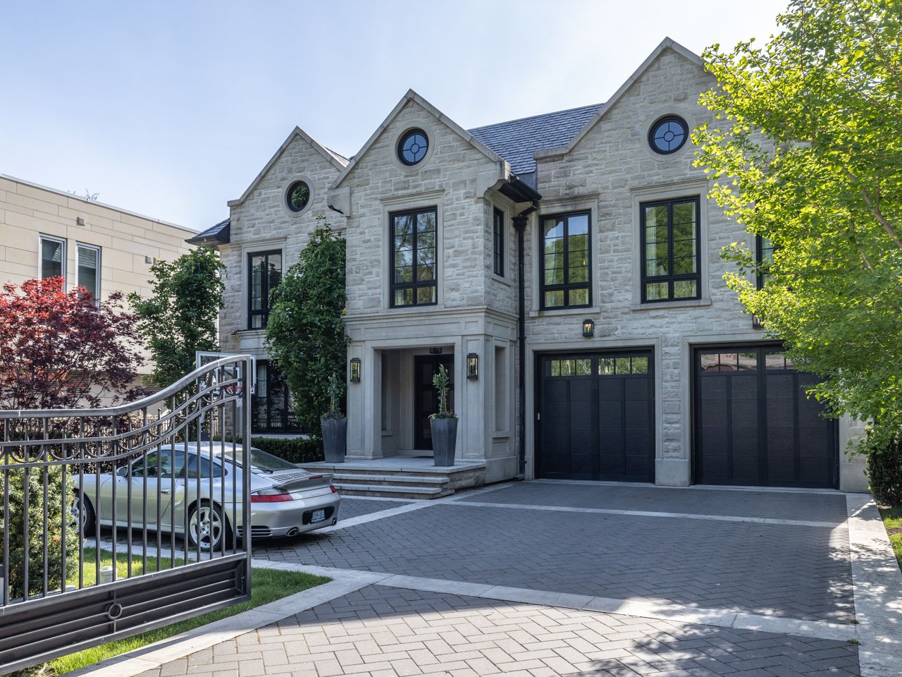 House of the Week: A $13-million Hoggs Hollow mansion with a movie theatre and caterer's kitchen