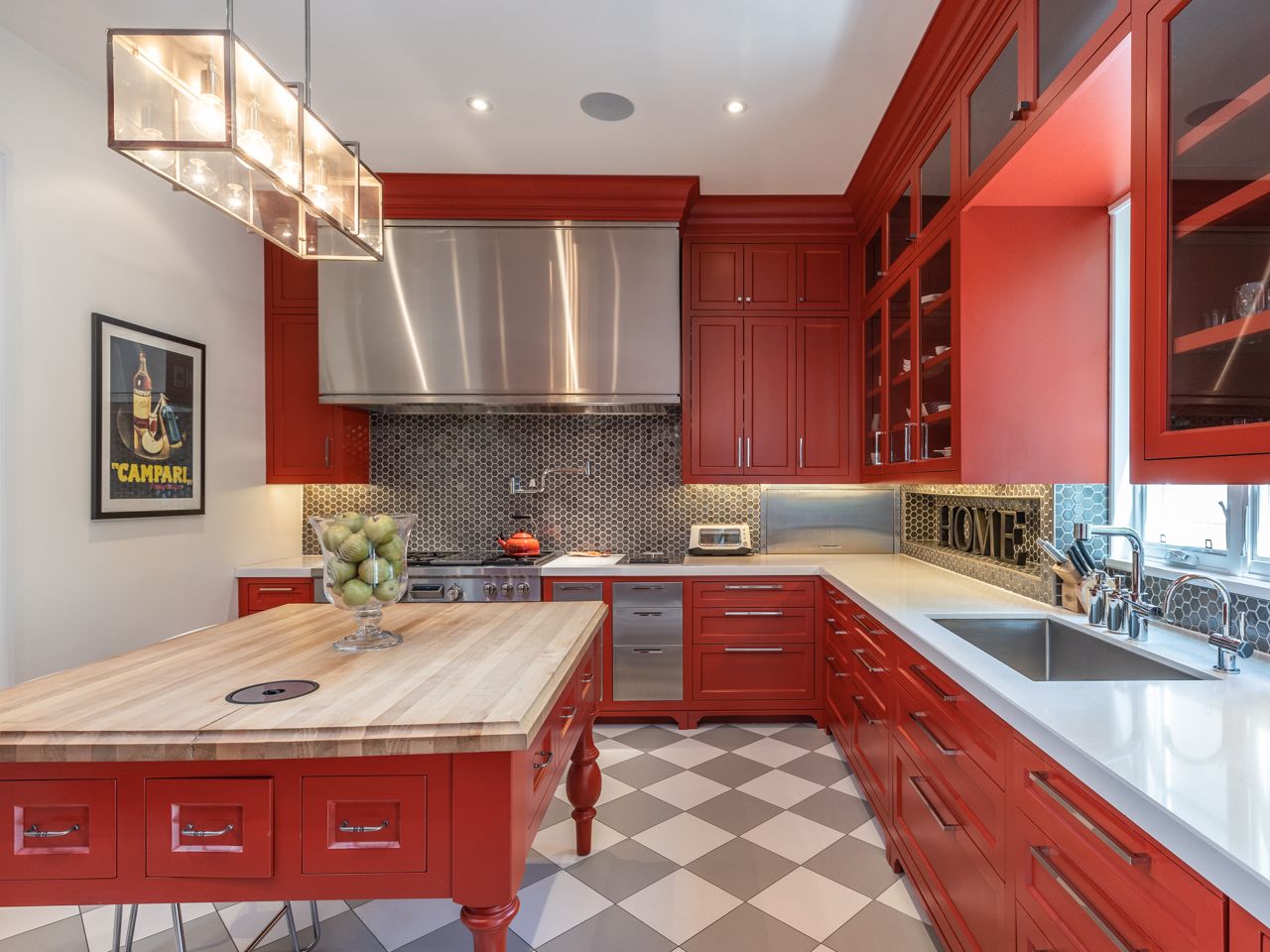 House of the Week: A $13-million Hoggs Hollow mansion with a movie theatre and caterer's kitchen