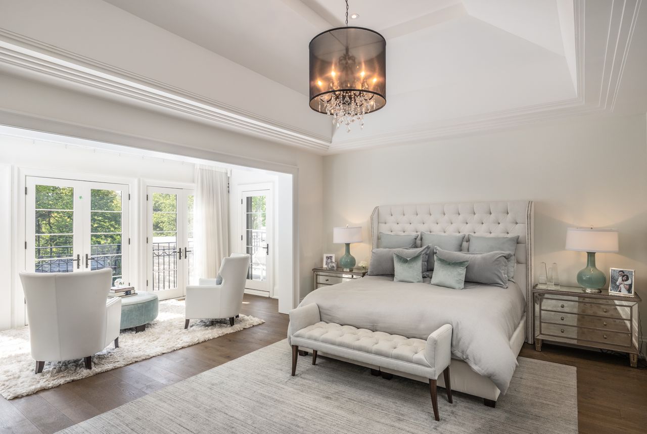 House of the Week: A $13-million Hoggs Hollow mansion with a movie theatre and caterer's kitchen