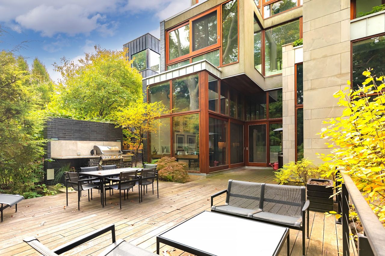 House of the Week: $6.6 million for the modernist Cedarvale marvel featured in Atom Egoyan's Chloe