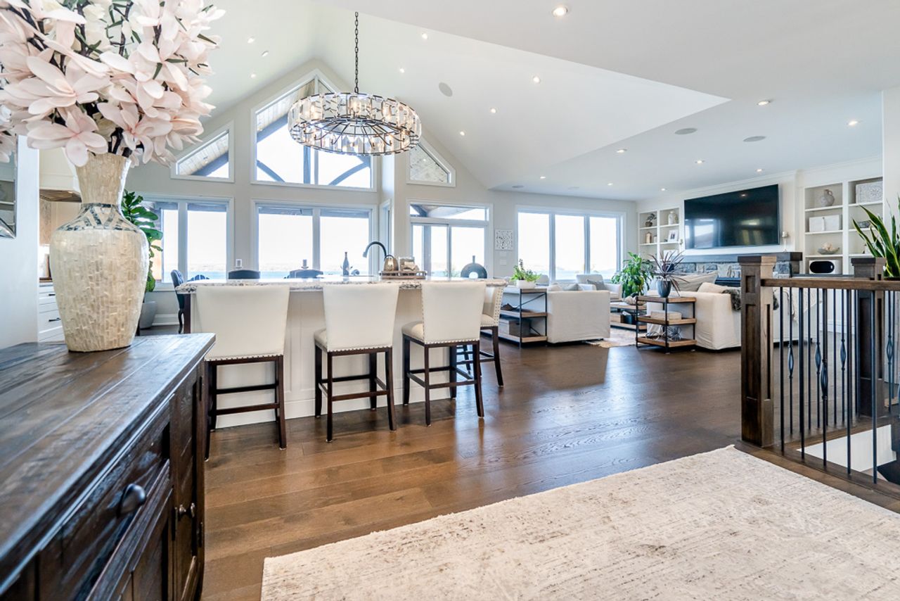 Cottage of the Week: $6.5 million for a Georgian Bay retreat with a tricked out gym and a 100-foot dock