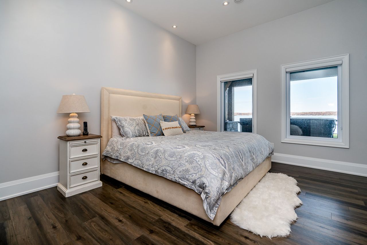 Cottage of the Week: $6.5 million for a Georgian Bay retreat with a tricked out gym and a 100-foot dock