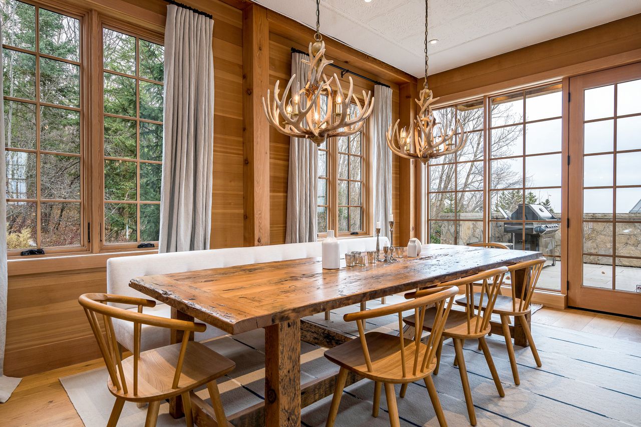 Cottage of the Week: $5.1 million for a chalet at the base of Blue Mountain with an indoor pool and sauna