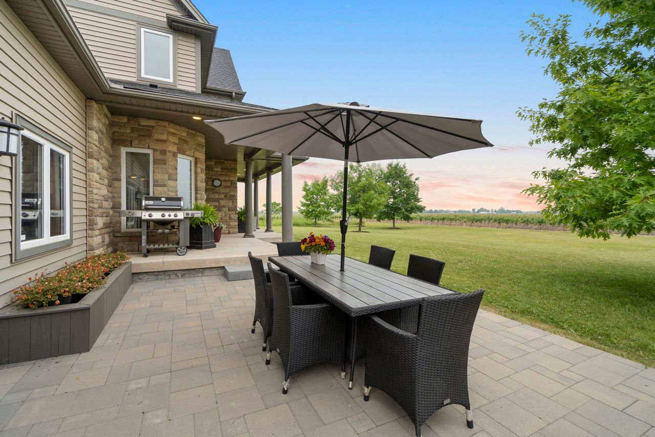 Surreal Estate: $3.5 million for a Niagara-on-the-Lake farmhouse sitting on a staggering 28-acre vineyard