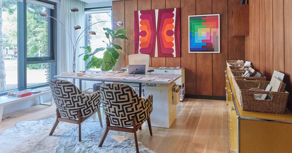 Great Spaces: This designer's retro home office is punctuated by pops ...