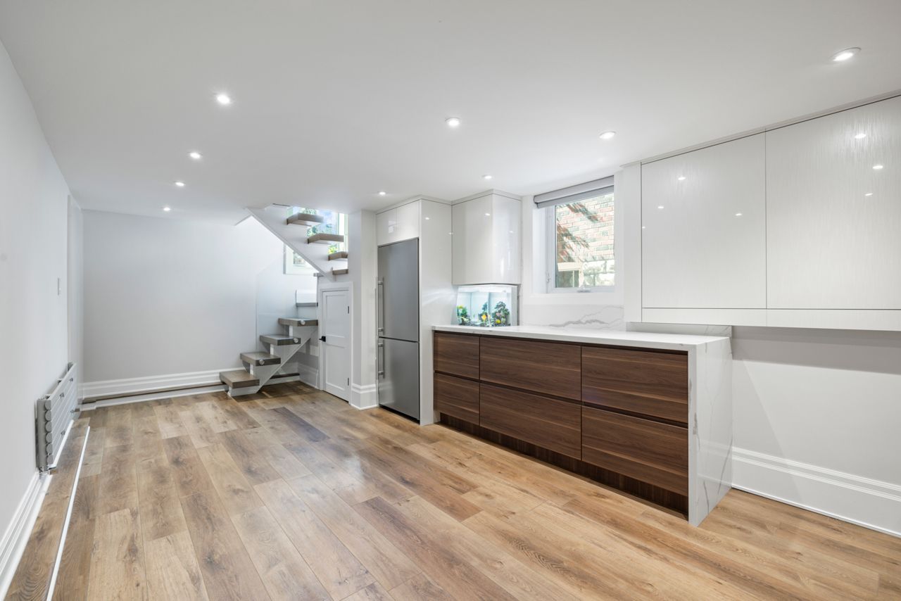 Surreal Estate: $3.3 million for Neil Young's childhood home, a classic red-brick in Moore Park