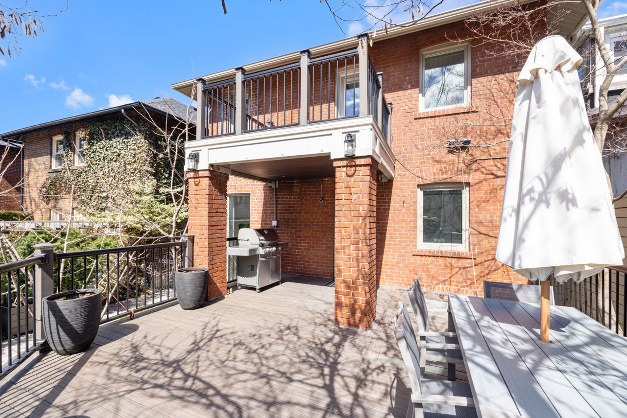 Surreal Estate: $3.3 million for Neil Young's childhood home, a classic red-brick in Moore Park