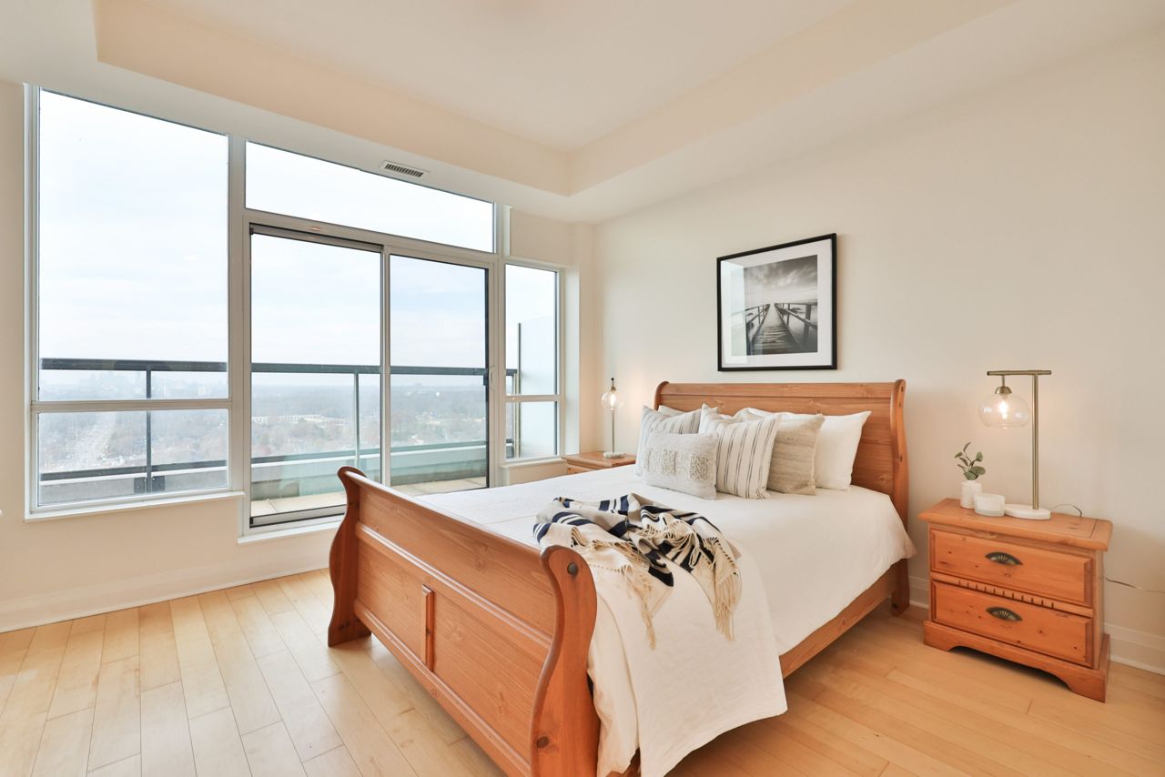 Condo of the Week: $4 million for an ivory penthouse in Port Credit steps from the waterfront