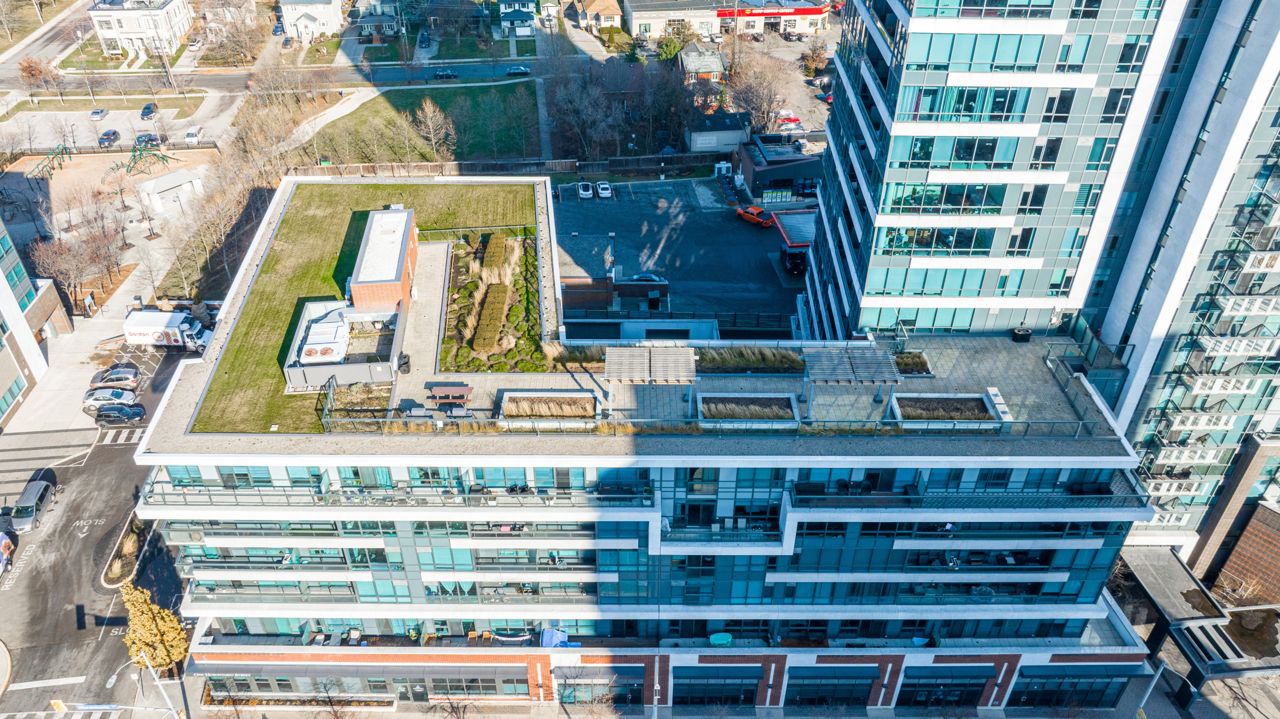 Condo of the Week: $4 million for an ivory penthouse in Port Credit steps from the waterfront