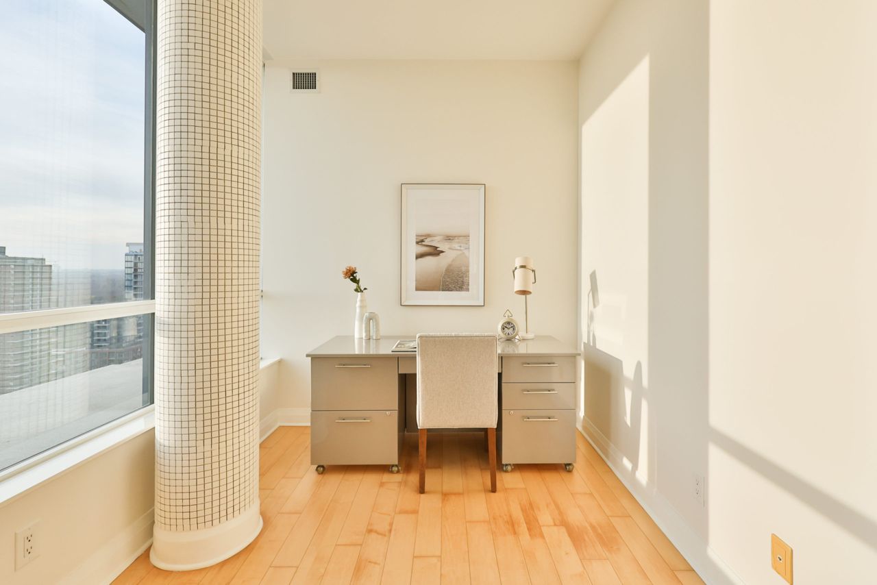 Condo of the Week: $4 million for an ivory penthouse in Port Credit steps from the waterfront