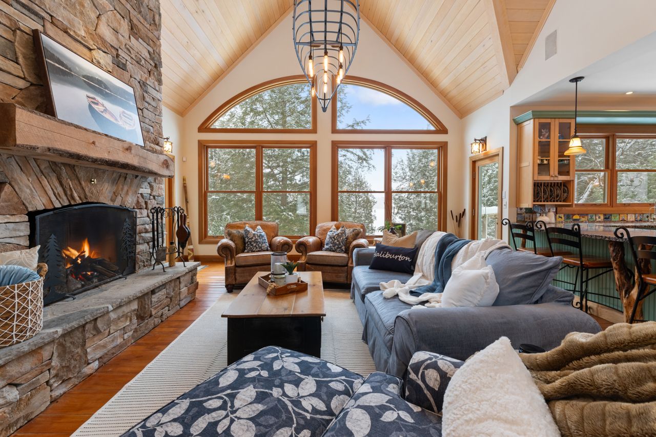 Cottage of the Week: $4.3 million for an Algonquin-style lodge on a lake flanked by granite cliffs