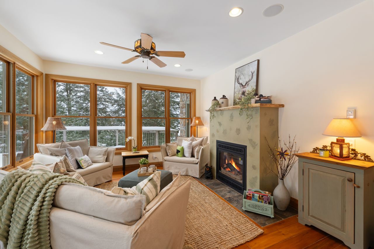Cottage of the Week: $4.3 million for an Algonquin-style lodge on a lake flanked by granite cliffs