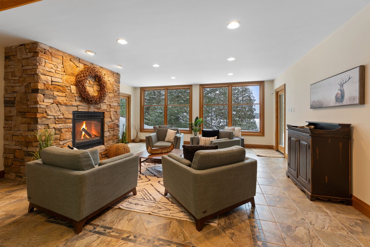 Cottage of the Week: $4.3 million for an Algonquin-style lodge on a lake flanked by granite cliffs