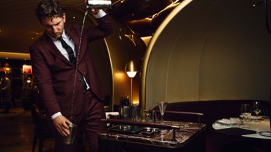 A sexy new Italian steakhouse is bringing massive cuts of meat and tableside martini service to St. Lawrence