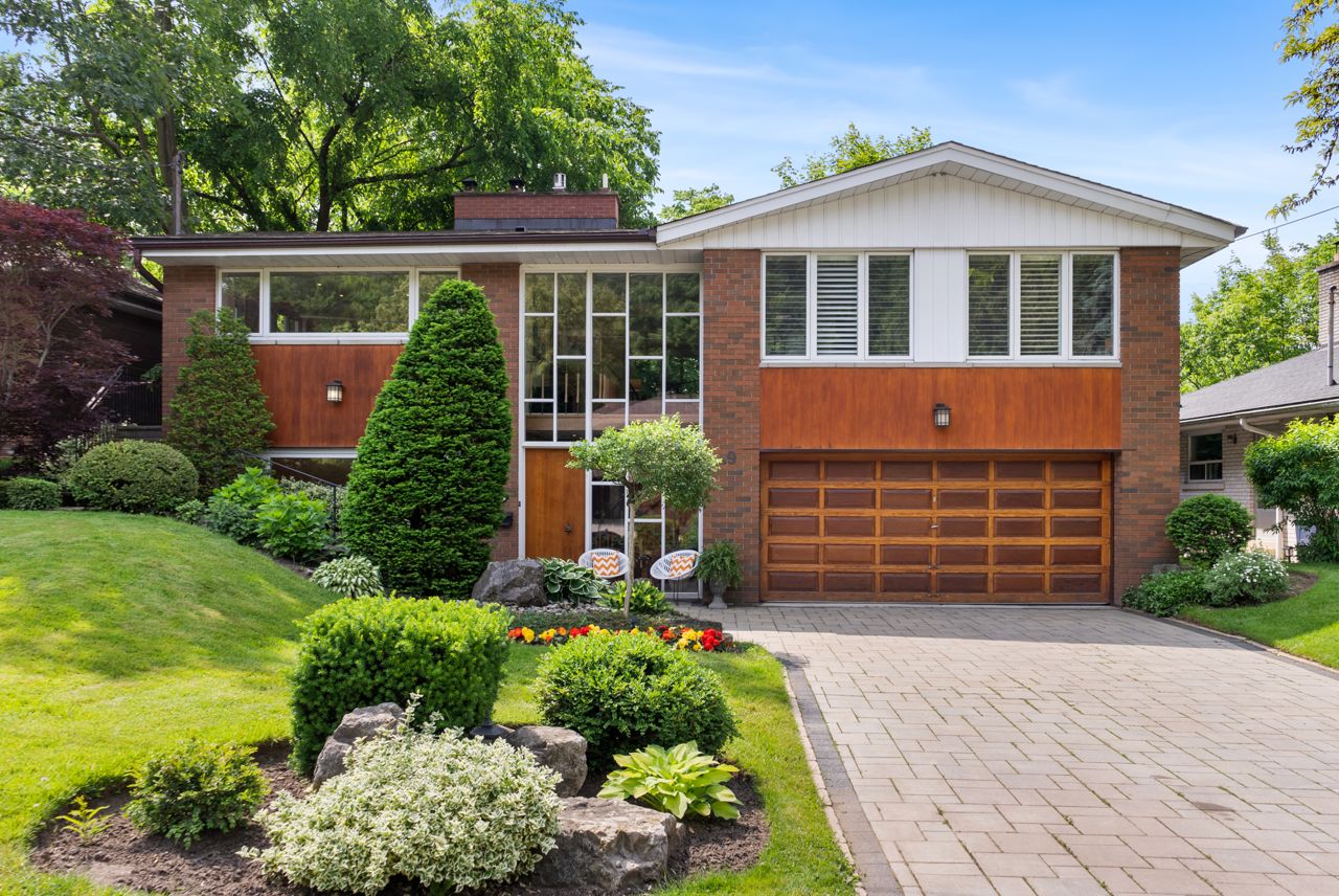 For Sale: 9 Audubon Court