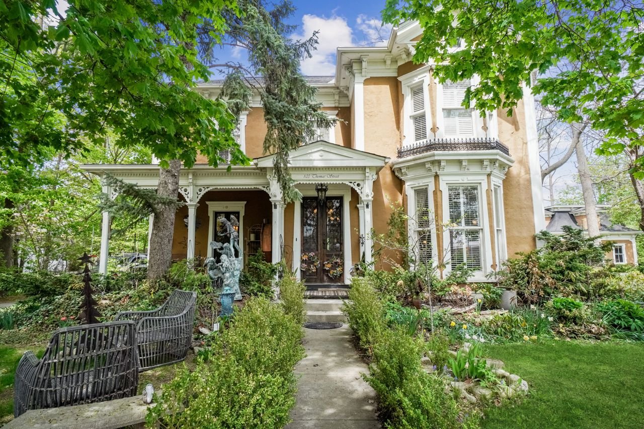 $2.3 million for a Milton heritage award winner with a dining room sarcophagus