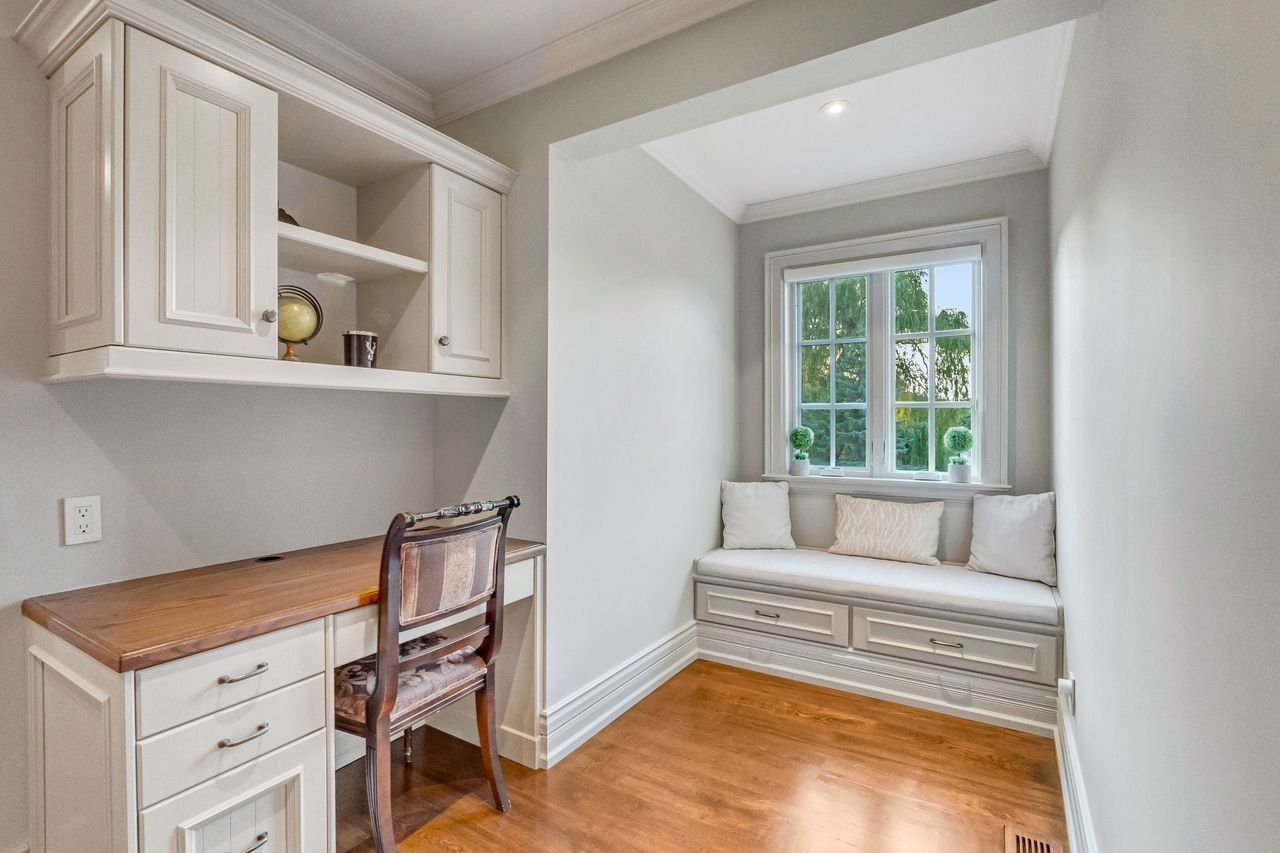 $4.9 million for a Burlington mansion standing at the foot of Mount Nemo