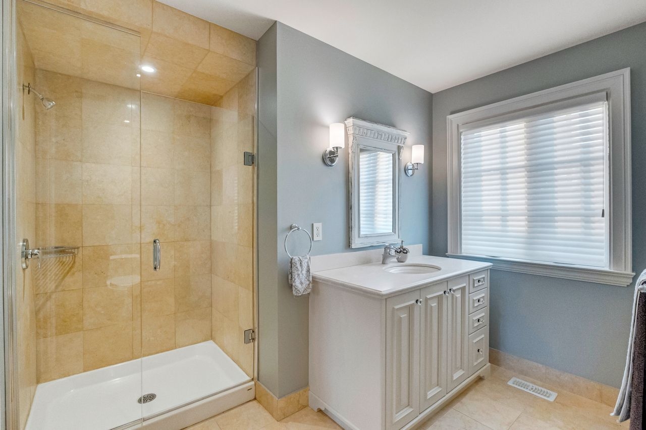 $4.9 million for a Burlington mansion standing at the foot of Mount Nemo