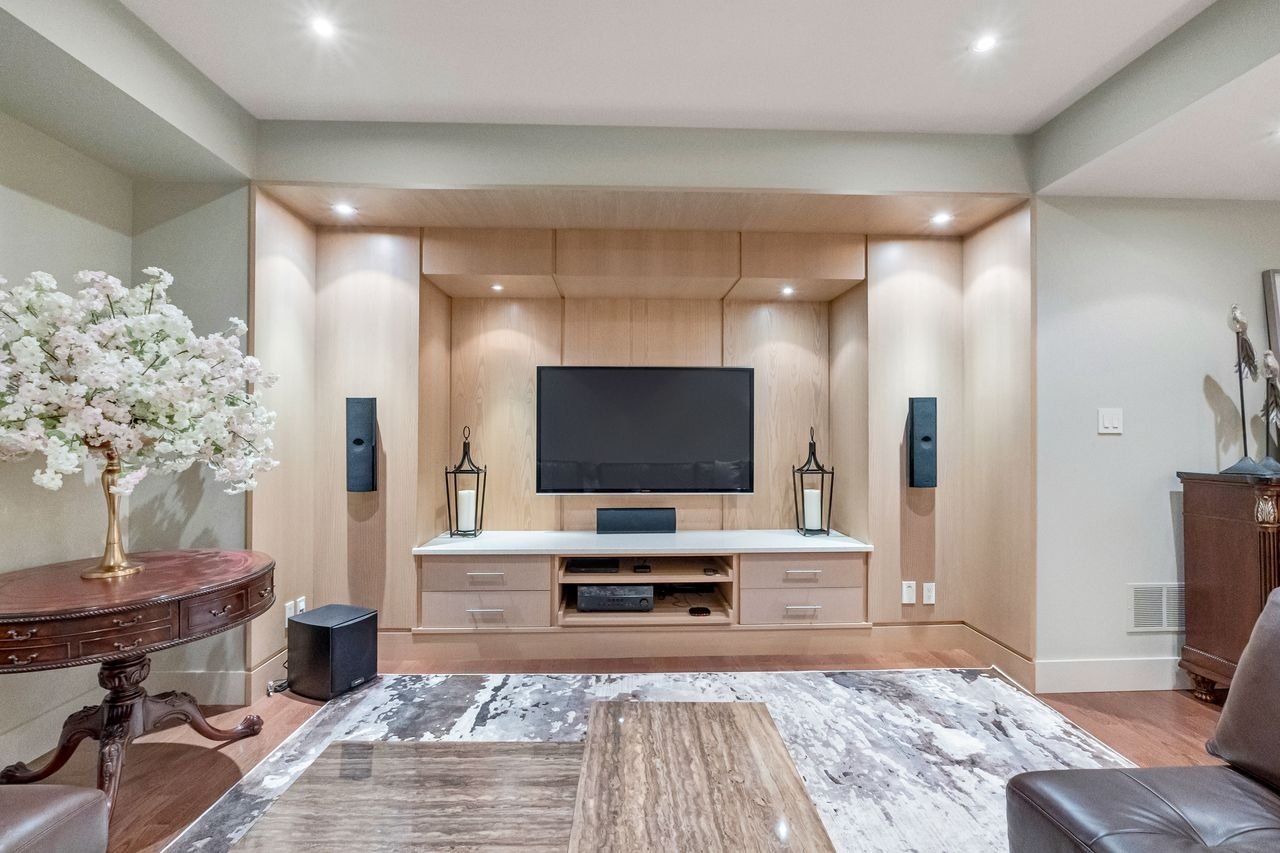 $4.9 million for a Burlington mansion standing at the foot of Mount Nemo