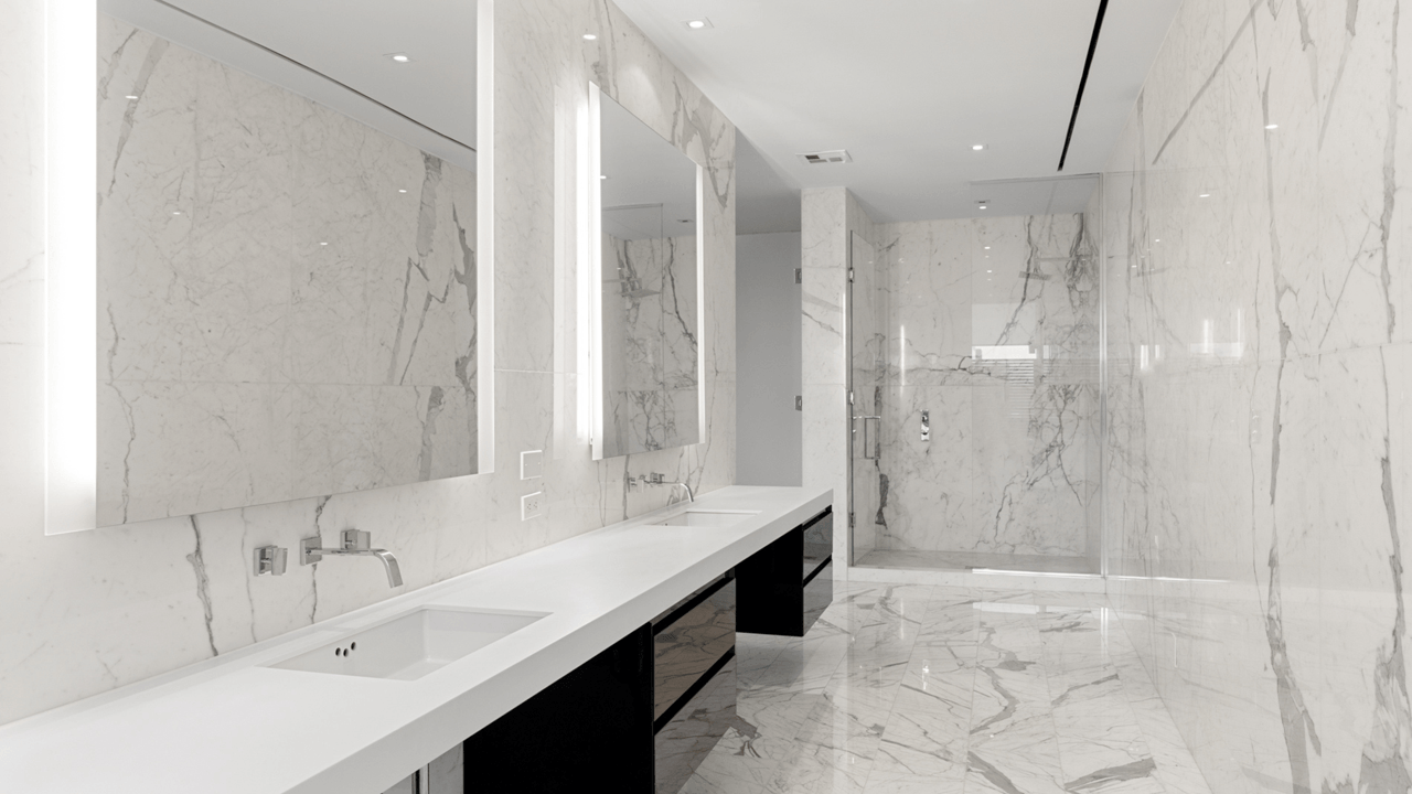 For Sale: 500 Wellington St W PH1001