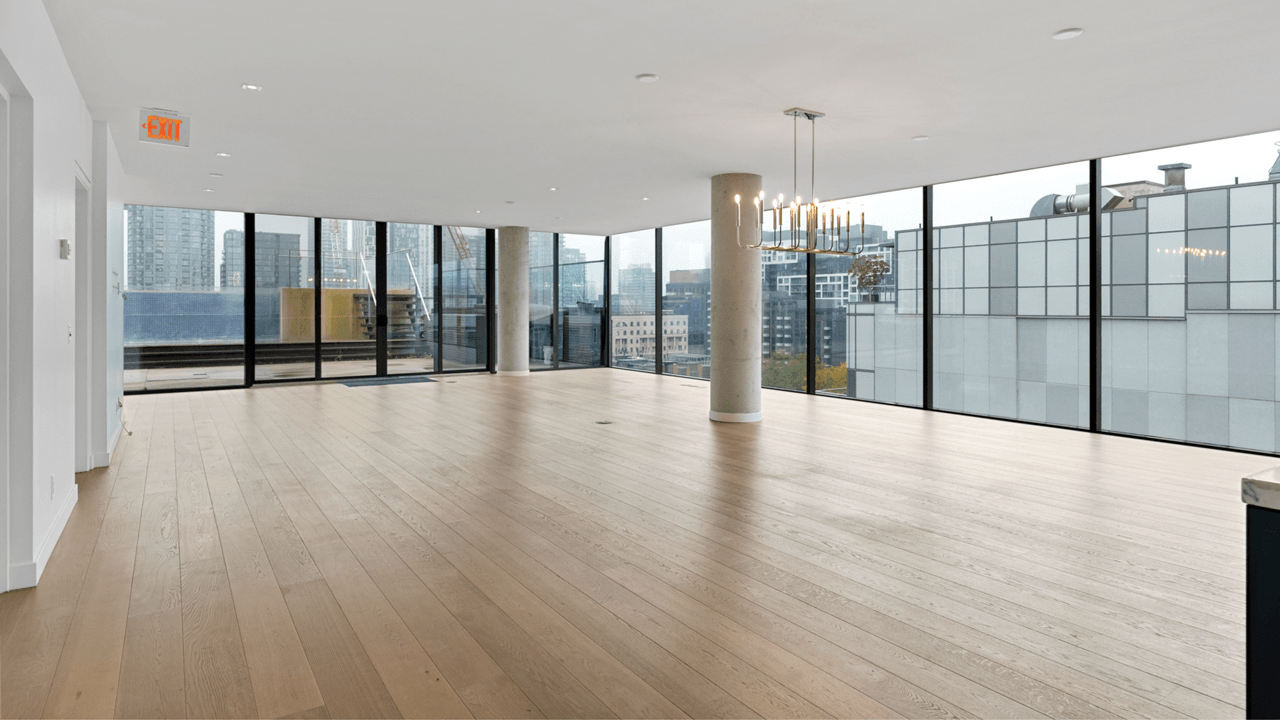 For Sale: 500 Wellington St W PH1001