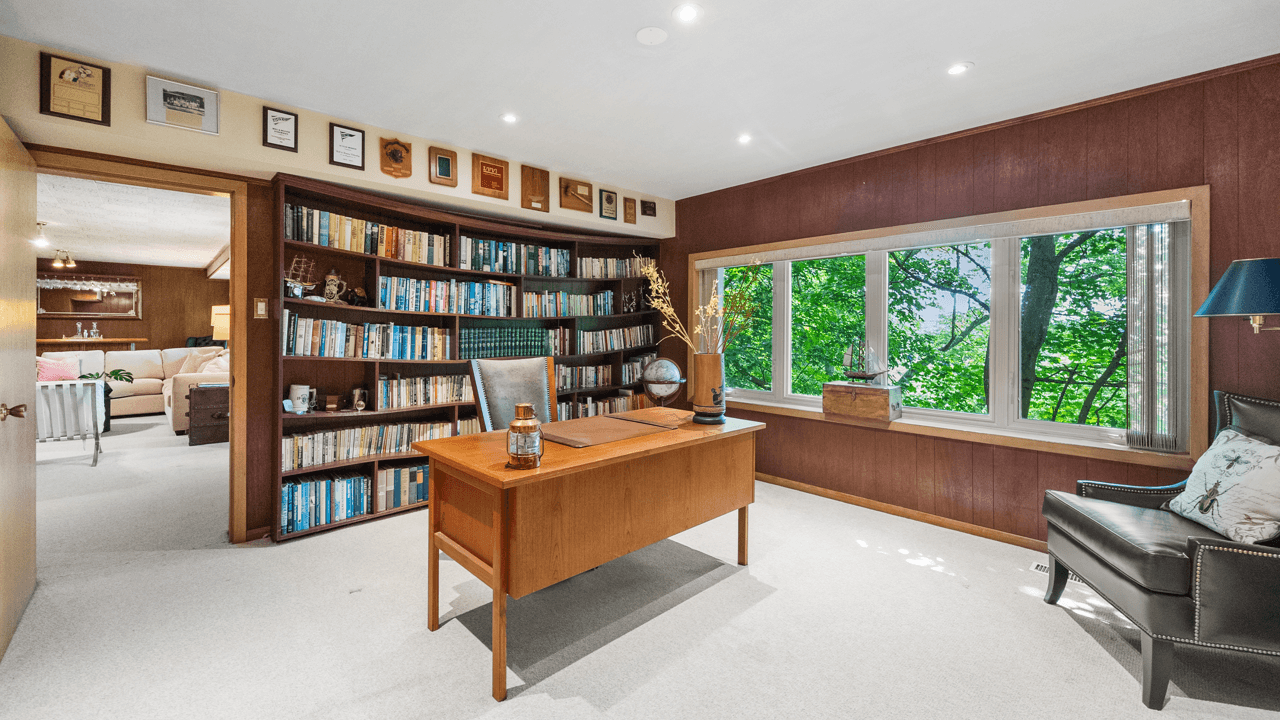 For Sale: 9 Audubon Court