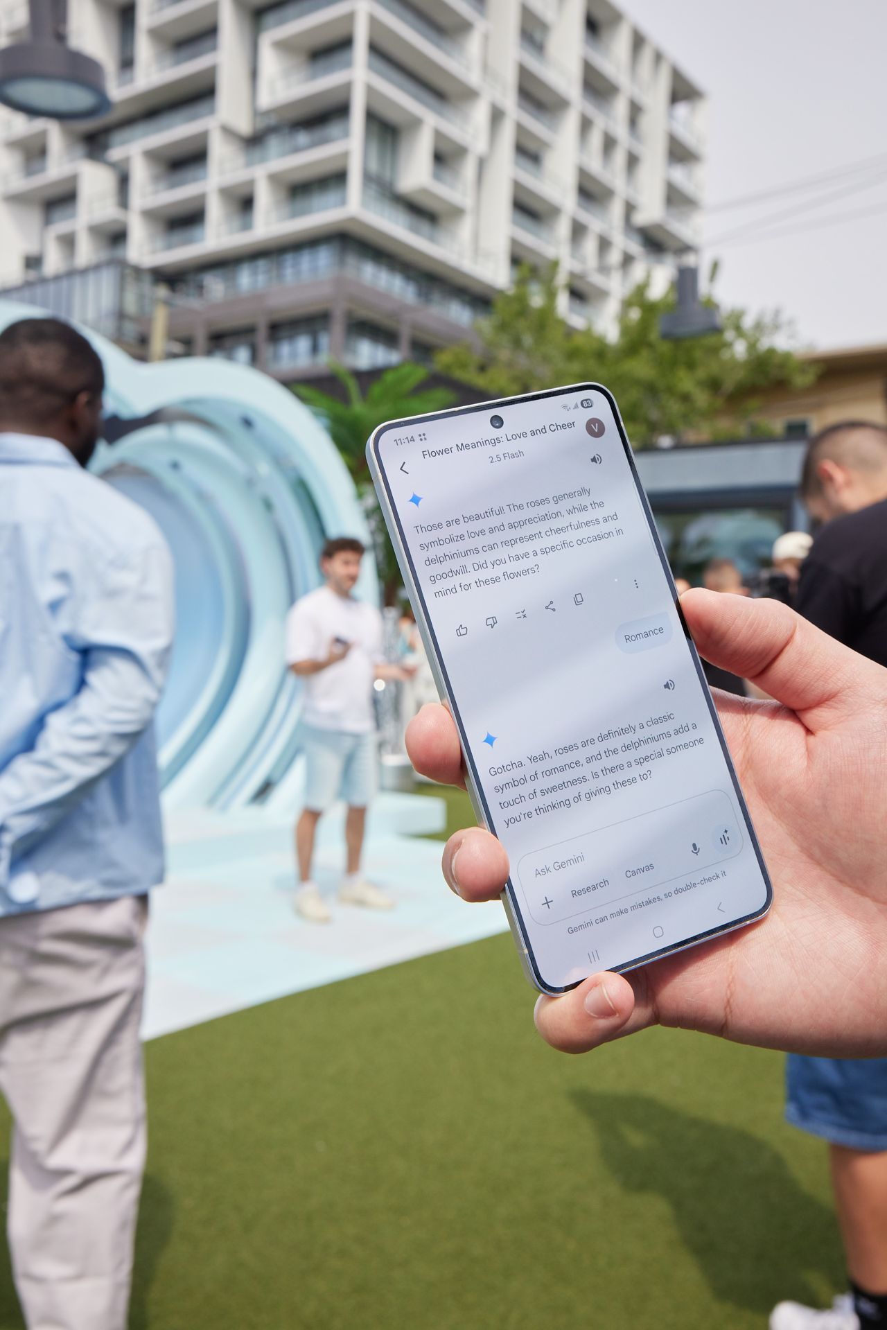 Fall in love at the Samsung Sweetheart Villa at Stackt market