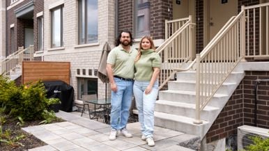 These house hunters saw three homes in the same complex. Here’s how they picked the winner