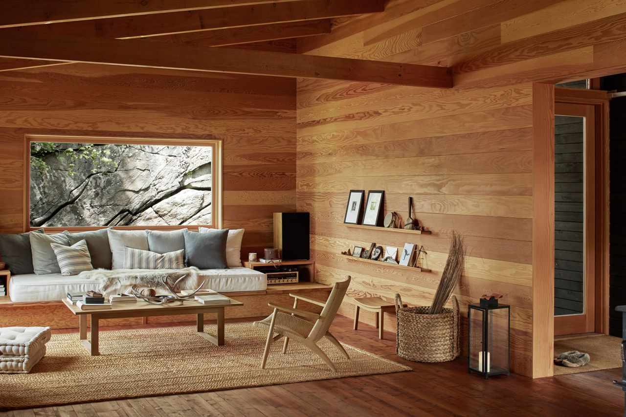 Inside a secluded $1.9-million Haliburton cottage standing on stilts among the trees