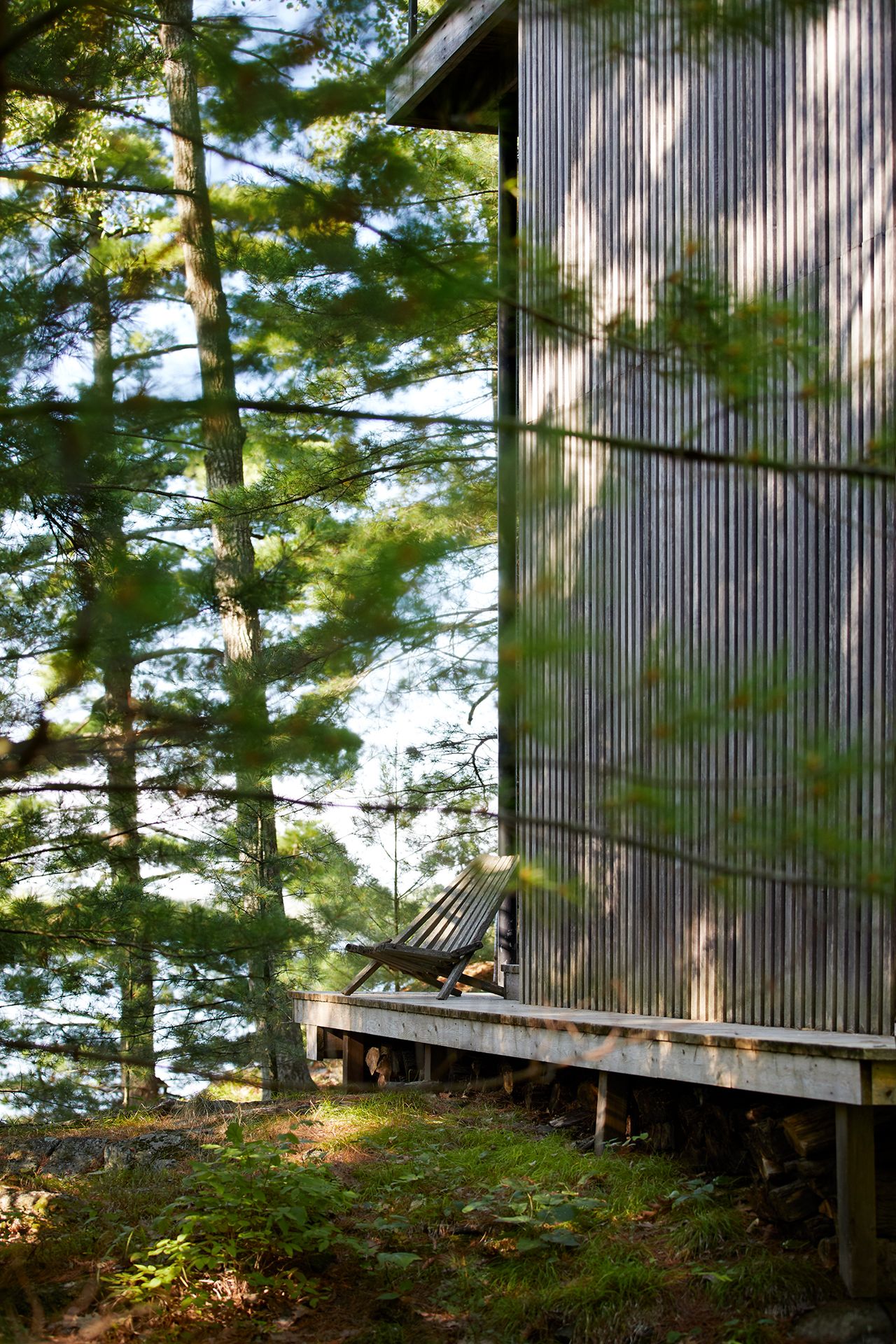 Inside a secluded $1.9-million Haliburton cottage standing on stilts among the trees