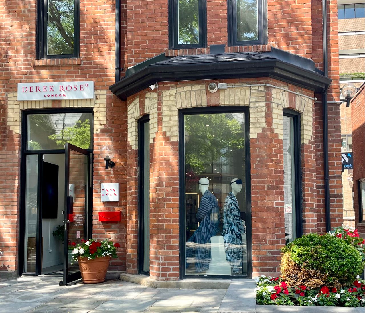 Twelve Bloor-Yorkville boutiques and fashion destinations to refresh your summer wardrobe