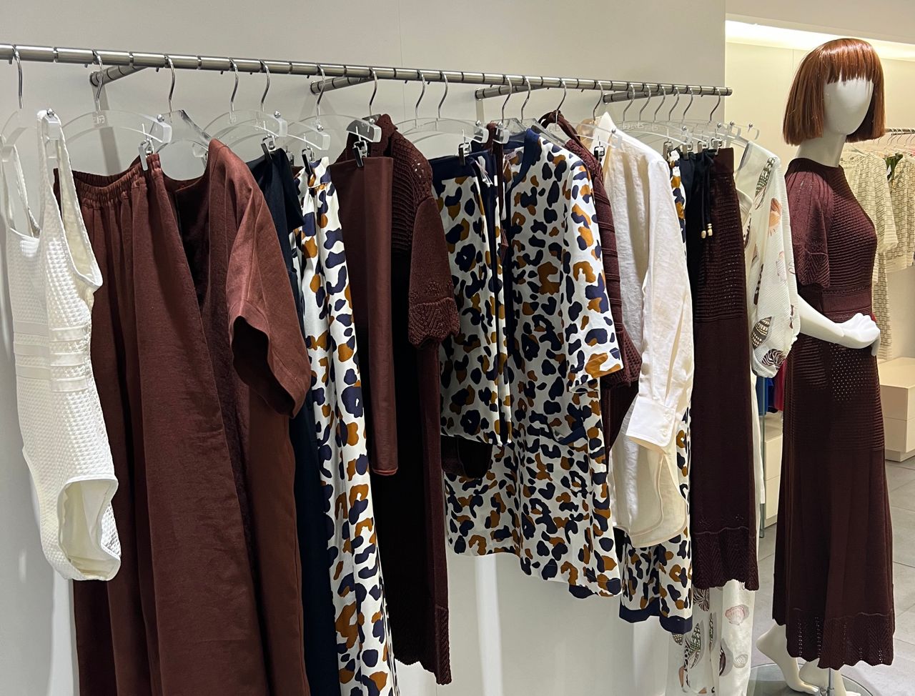 Twelve Bloor-Yorkville boutiques and fashion destinations to refresh your summer wardrobe