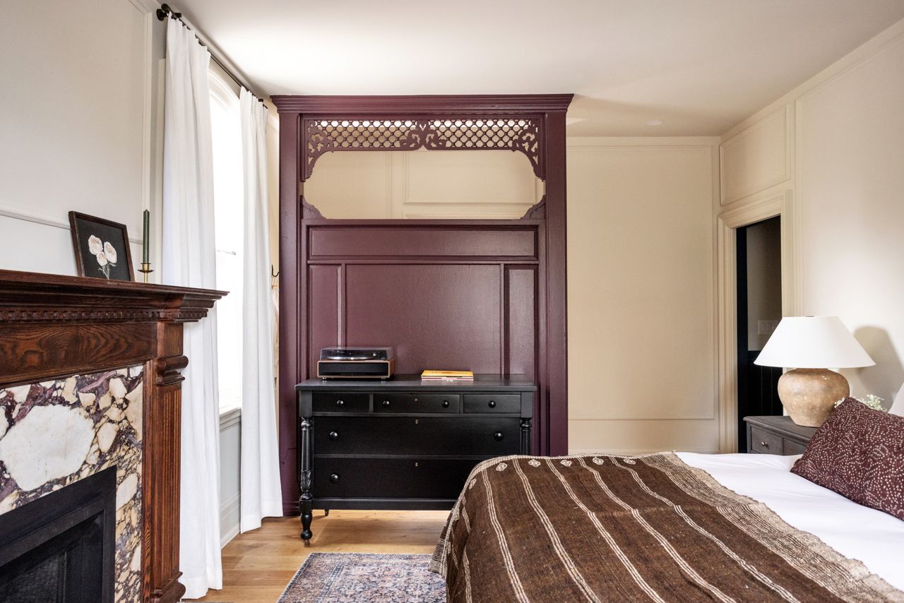 A suite in The Liberty Inn