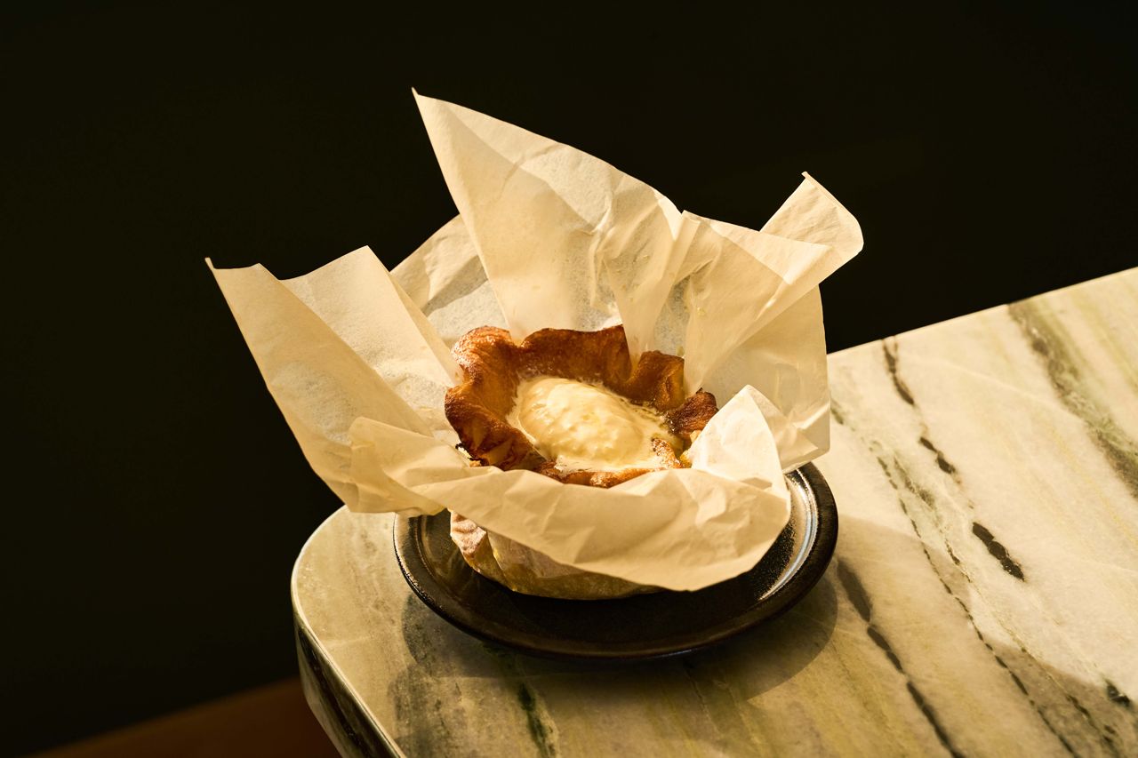 Pão de Ló, a Portuguese dessert that's equal parts custard tart and olive oil sponge