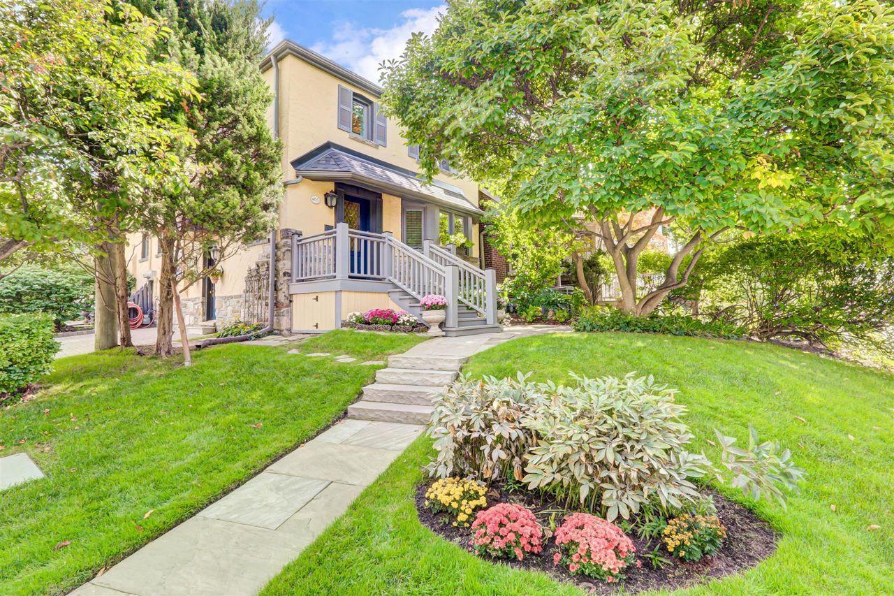 Under Asking: "Selling any condo is an achievement right now." Three agents on why they sold for less