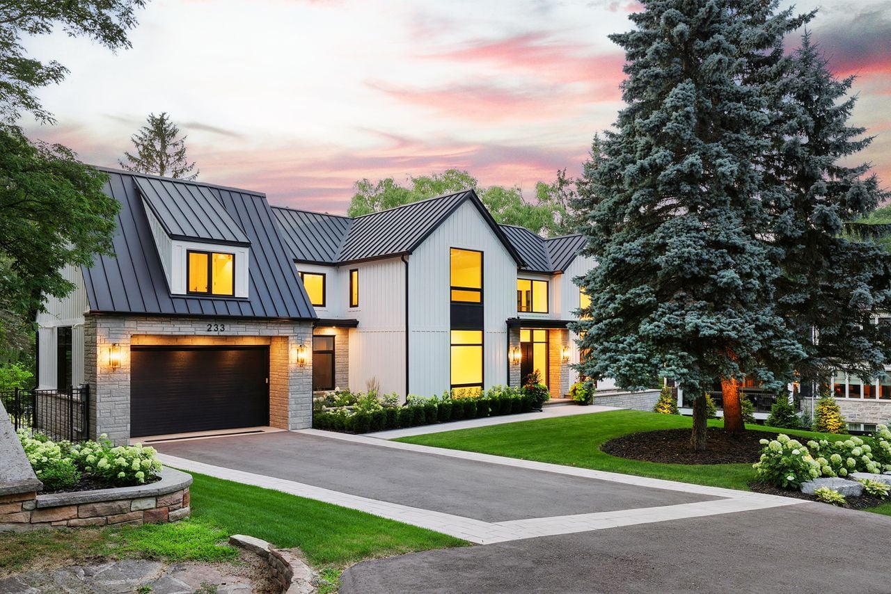 toronto-life-real-estate-south-oakville-custom-house-harvey-kalles-2 $7 million for an Oakville mansion with a balcony fireplace