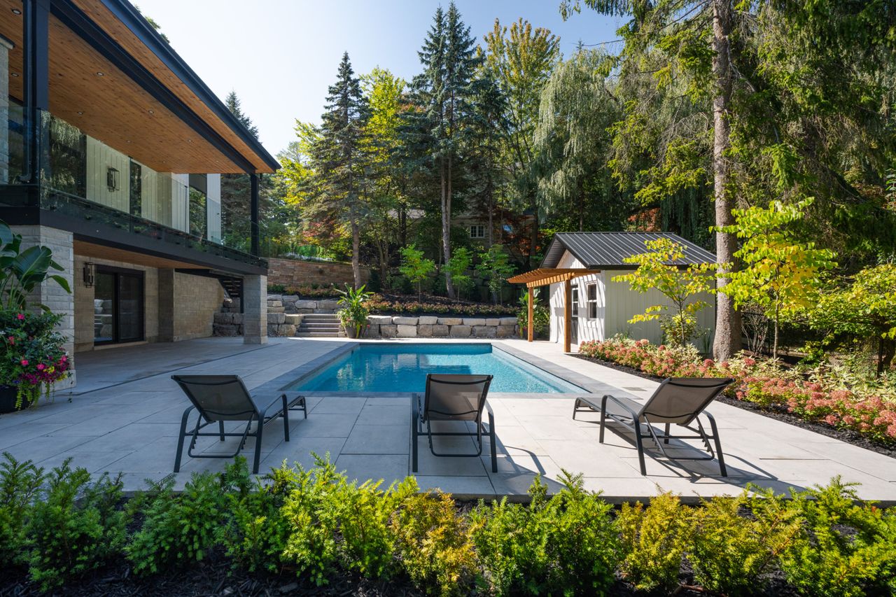 toronto-life-real-estate-south-oakville-custom-house-harvey-kalles-29 $7 million for an Oakville mansion with a balcony fireplace