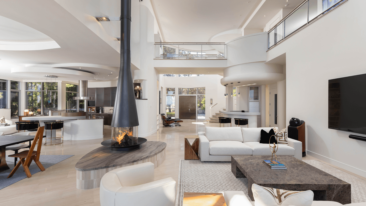 For Sale: 1540 Watersedge Road